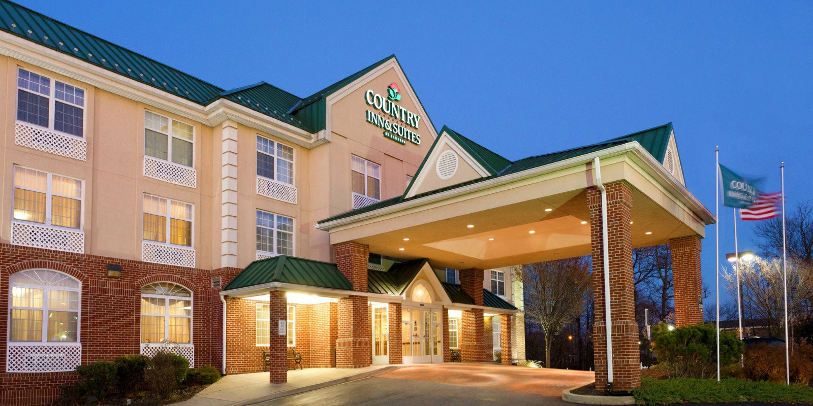 Country Inn Suites Radisson Hotel Management